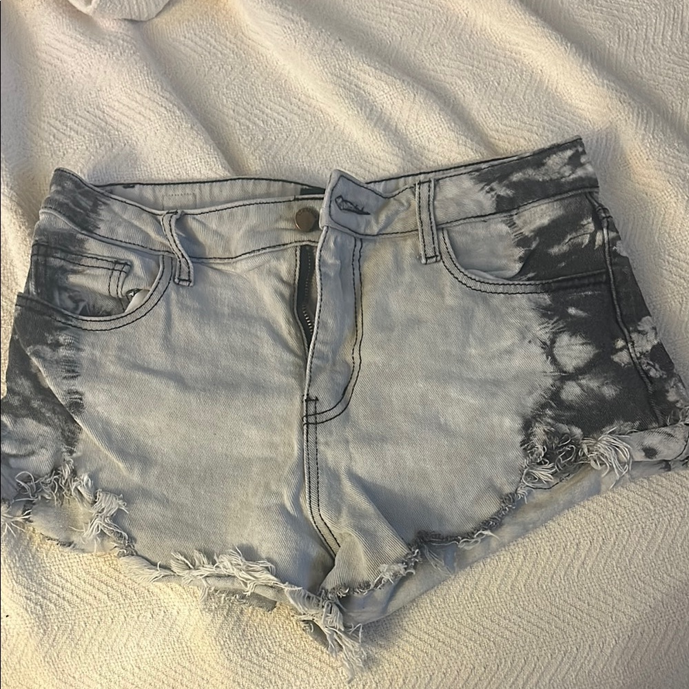 Stylish Tie-Dye Denim Shorts